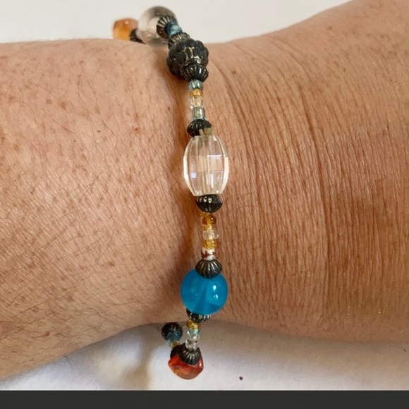 Tumbled Sea Glass Wood Metal Colorful Beads Stretchy Bracelet - Picture 4 of 9